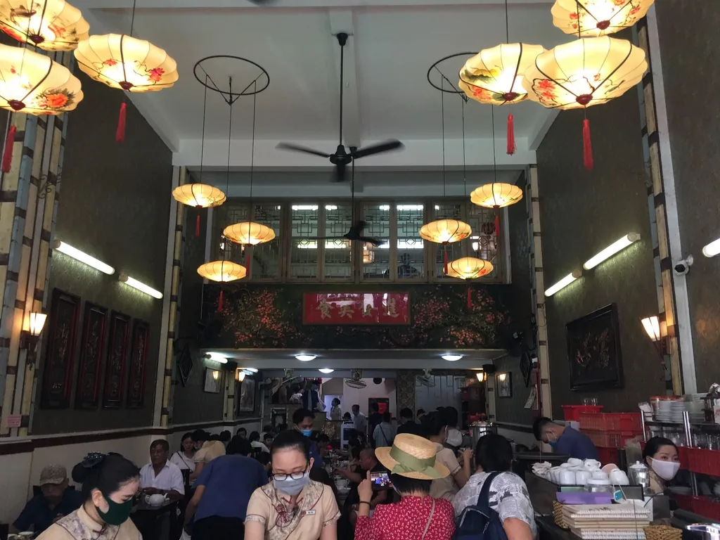 Breakfast in Chợ Lớn, where old interiors and morning routines still do the work.
