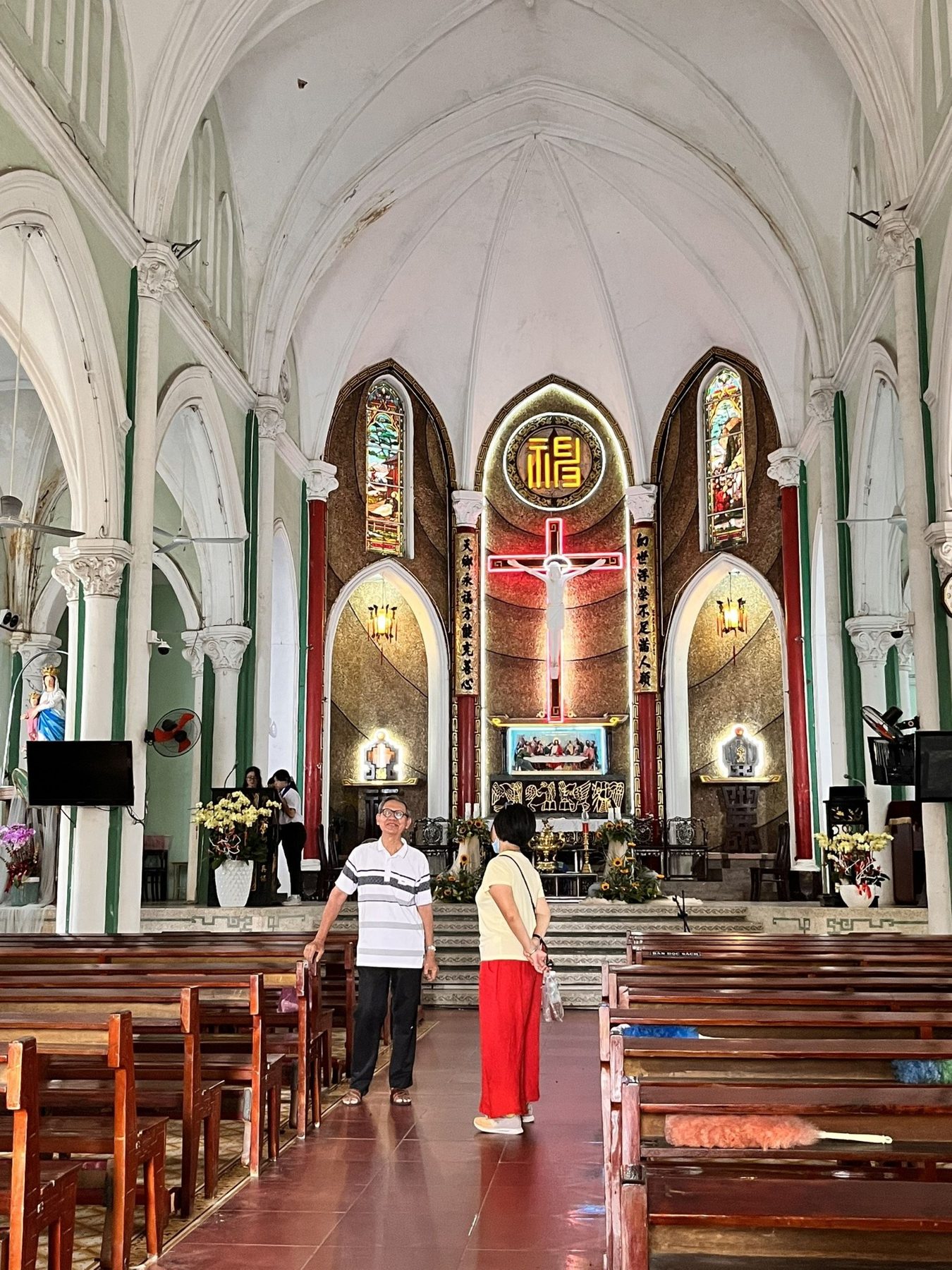 Interior of Cha Tam Church