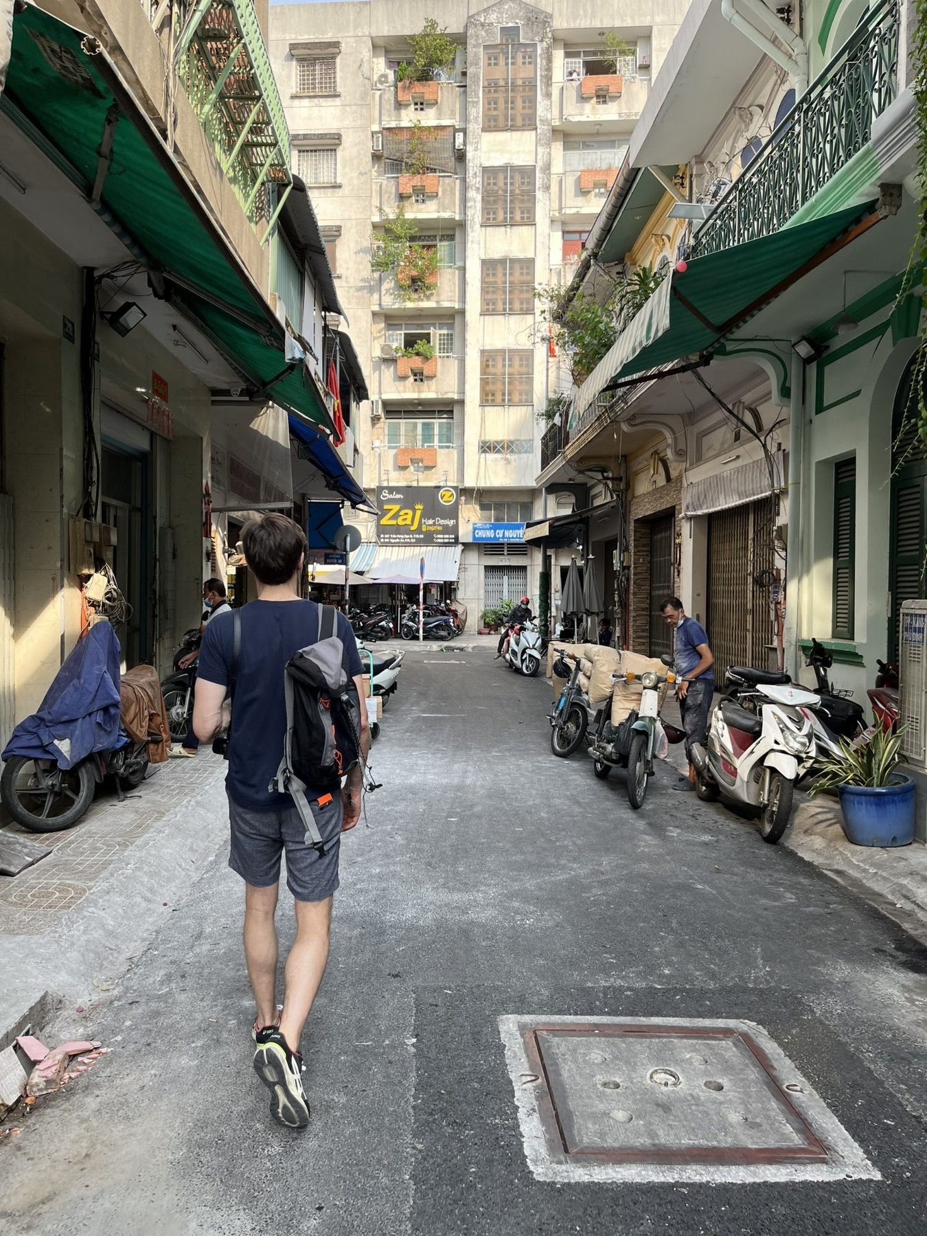 Old shophouse street in Chợ Lớn
