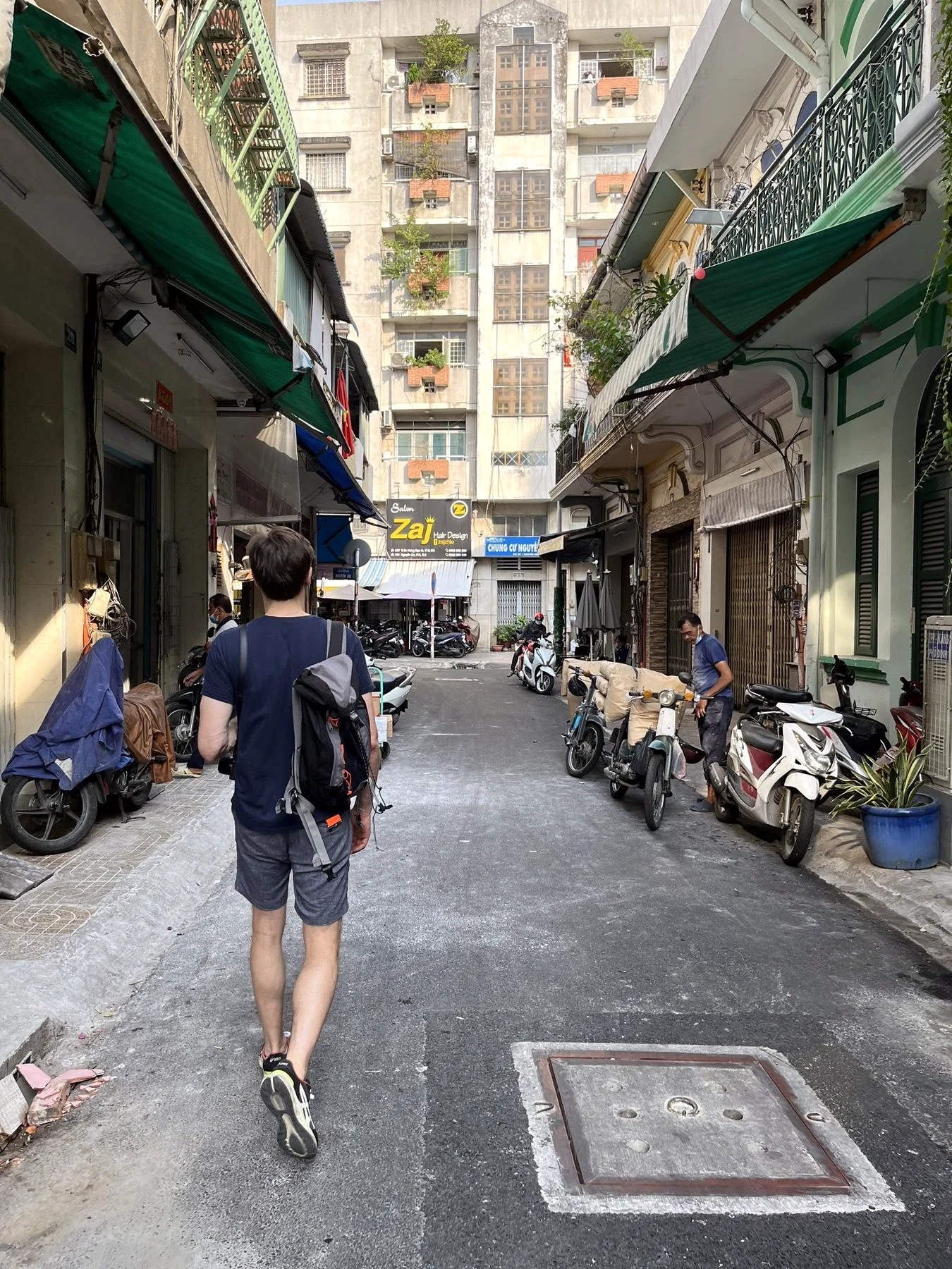 Old shophouse street in Chợ Lớn