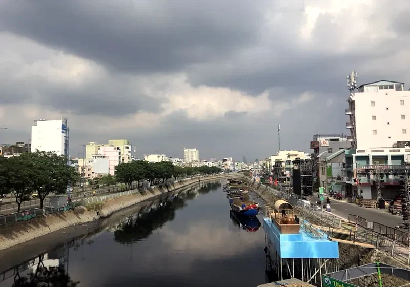 Bình Đông Wharf and the canal-side memory of Chợ Lớn