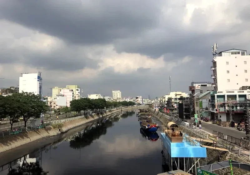 Bình Đông Wharf and the canal-side memory of Chợ Lớn